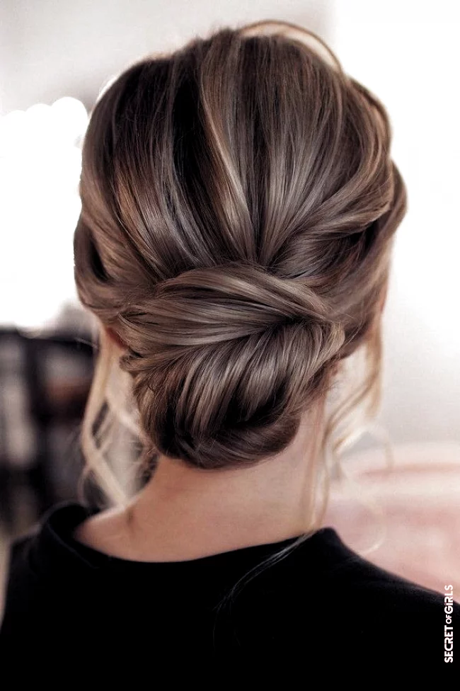 5. Chignon as an elegant hairstyle for wedding guests | Hairstyles for Wedding Guests: 6 Most Beautiful Variants