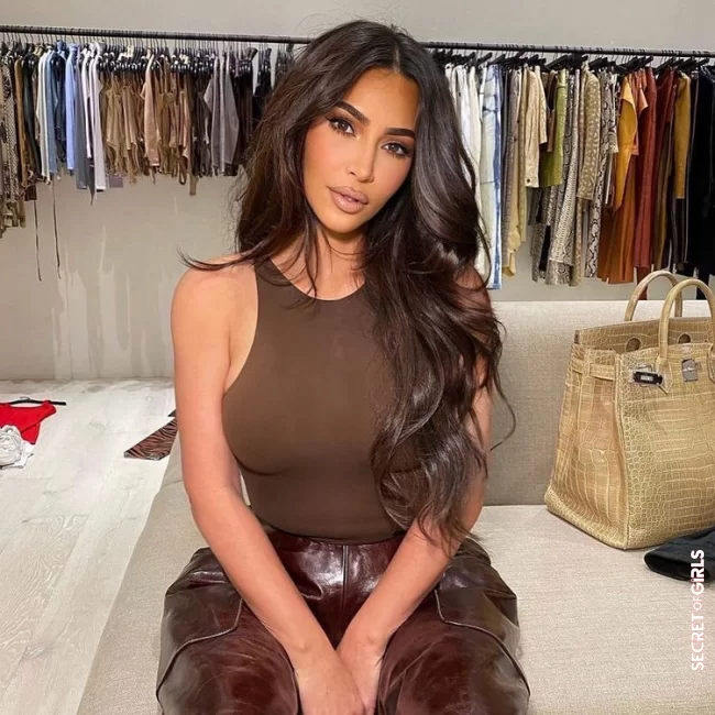 Stars like Kim Kardashian currently prefer a middle parting | According to TikTok: This hairstyle trend has long been out