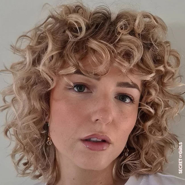Curly Lob: Long bob makes curls shine | Short Hairstyles with Curls: 5 Chic Cuts are Excellent for Women with Natural Curls