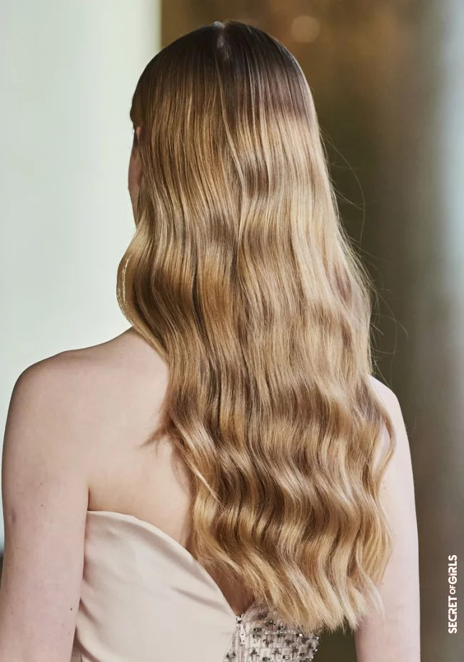 Hair Color Trend 2022: Coral Gold is Reminiscent of Warm Summer Nights in Spring