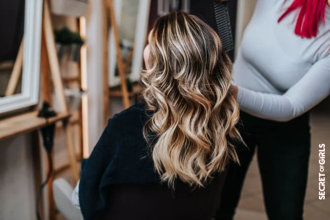 Mocha Melt: What's this hairstyle trend that's all the rage this autumn? | Mocha Melt: Hair Color Trend To Adopt This Fall For Pretty Gold Highlights