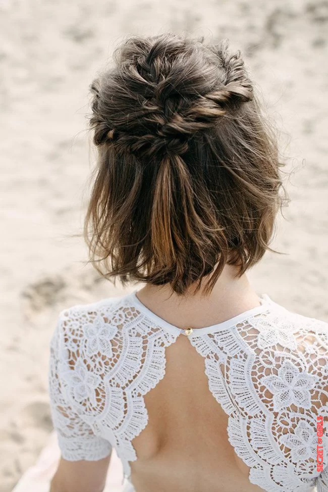 Our ideas for beach ties for bobbed hair | Beach Hairstyle: Best Ideas Unearthed On Pinterest