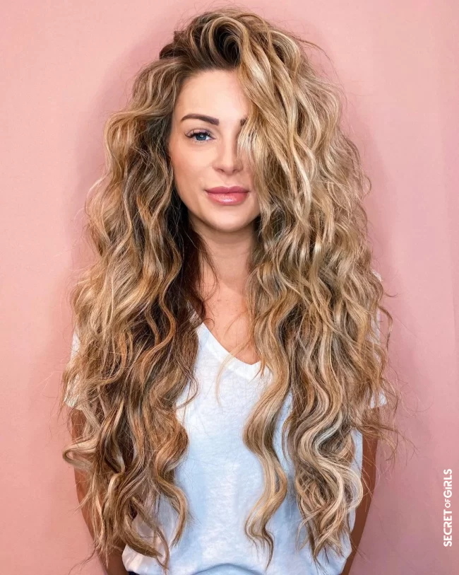 Mermaid Waves: Trendiest Summer Hairstyle For Girls With Long Hair | Mermaid Waves: Trendiest Summer Hairstyle For Girls With Long Hair