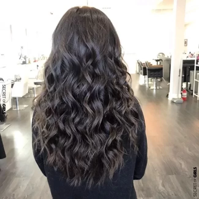 18 Long Wavy Hair Ideas That Are Freaking Hot