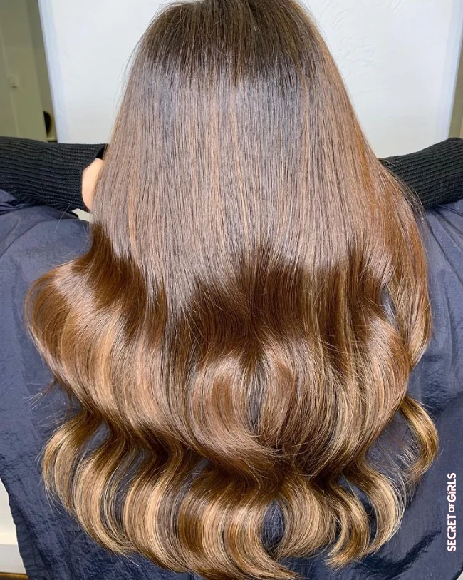 Hairstyle trend Honey Chestnut: This is how you can recognize the hair color in autumn 2021 | Honey Chestnut Is The Cool Hair Color For Fall 2021