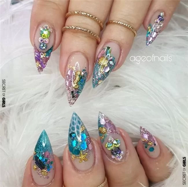 Gorgeous Acrylic Stiletto Nails Design In Summer