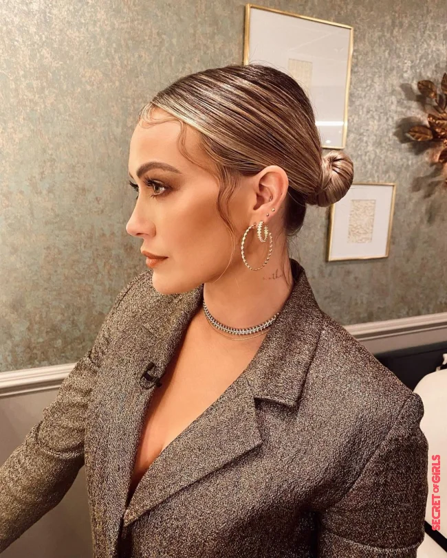 Out: Loose Bun | These 3 Practical Job Hairstyles are Popular in Spring 2023