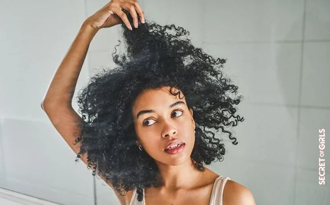 Why does the hair tangle? | Untangle Matted Hair: What To Do To Gently Loosen Knotted Strands and Avoid Knots in The Hair?