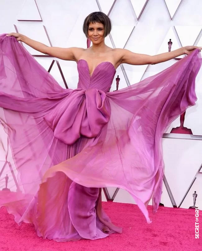 Academy Awards 2023: Halle Berry's New Hairstyle Divides Minds
