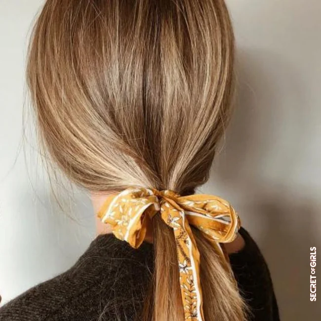 Ribbon | Long Hairstyles: 20 Beautiful Styles For Spring 2022!