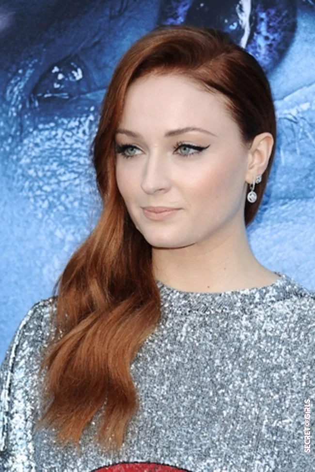 Sophie Turner's copper red | Fall for the "copper hair", the new trendy hair color this winter