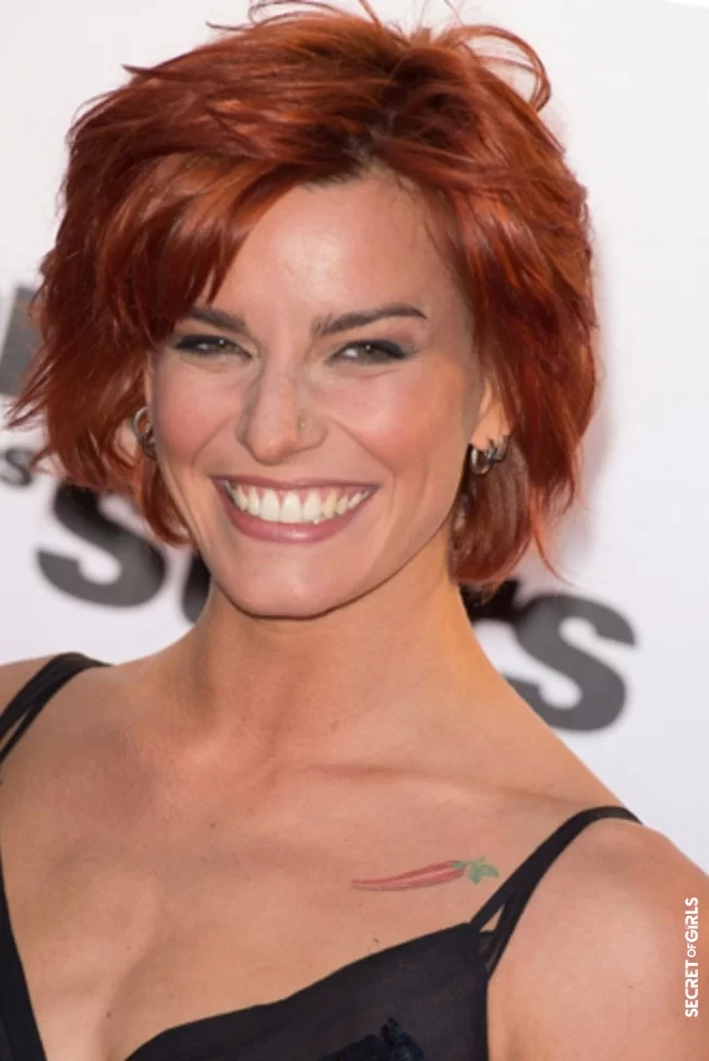 The flaming red of Fauve Hautot | Fall for the "copper hair", the new trendy hair color this winter