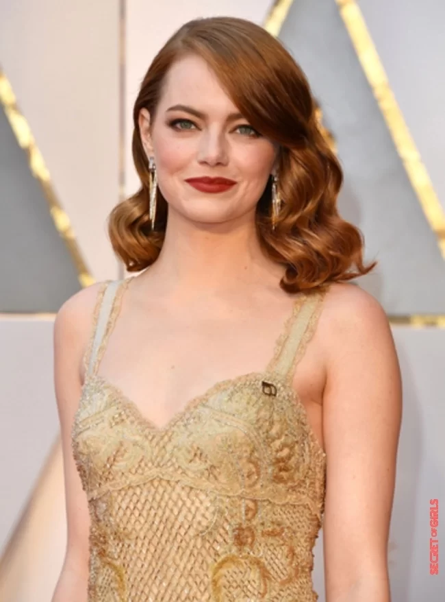 The redhead pin-up like Emma Stone | Fall for the "copper hair", the new trendy hair color this winter
