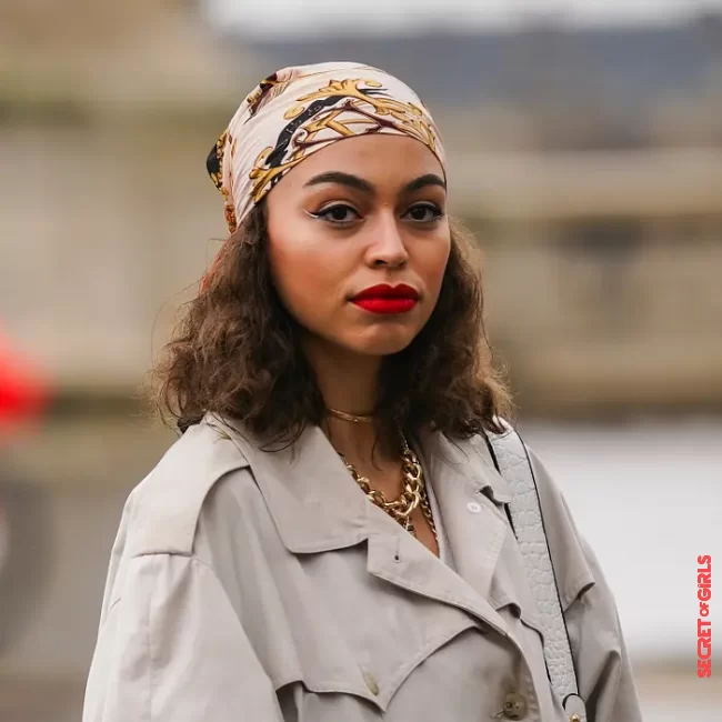 Silk headscarf | Silk scarves: How we wear the trend accessories now?