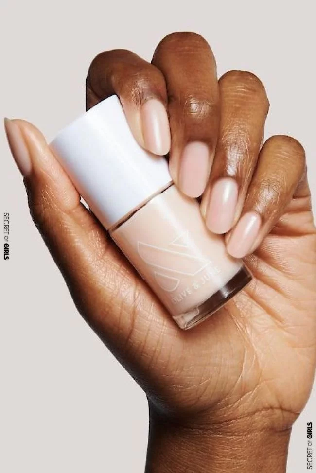 The 9 Hottest Nail Polish Trends for Summer 2023