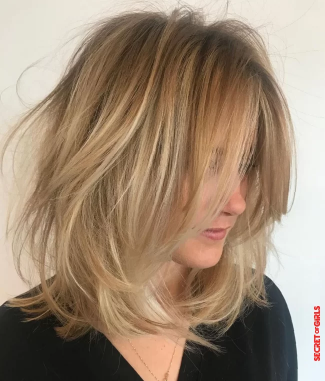 A long square | Haircut: Perfect Hairstyle Ideas To Wear After 40 According To Pinterest