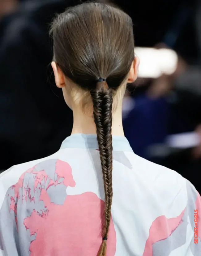 Deep mini herringbone braid | These 5 Hairstyles Are Totally Hip Now In Winter 2021