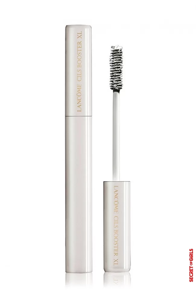 Care & vinyl styling for the eyelashes | Colored Mascara: This colorful mascara will best match your eye color