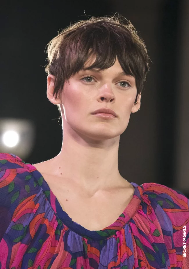 Natural, short, and uncomplicated: This is what defines the short natural hair hairstyle trend | Short Natural Hair is Uncomplicated Hairstyle Trend for Spring 2022