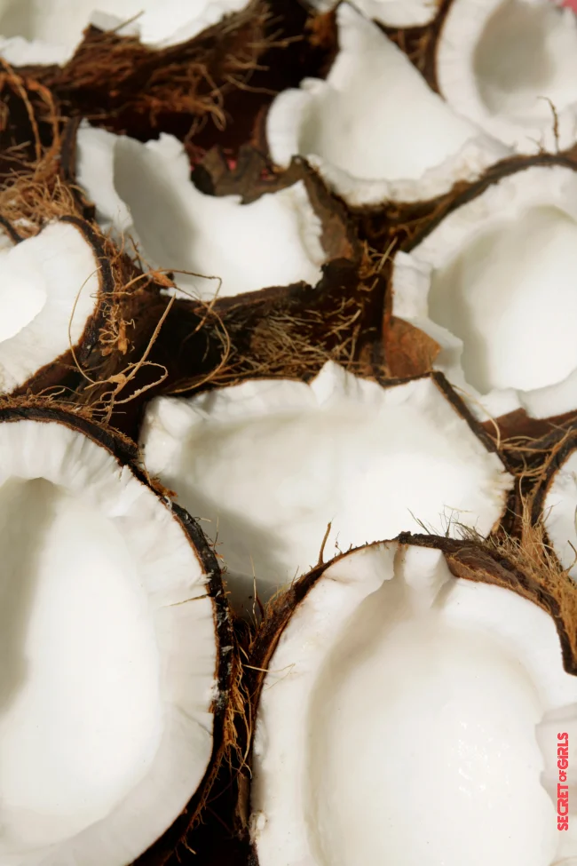 Coconut Oil For Your Hair: Why It Belongs In Your Hair Care Routine!
