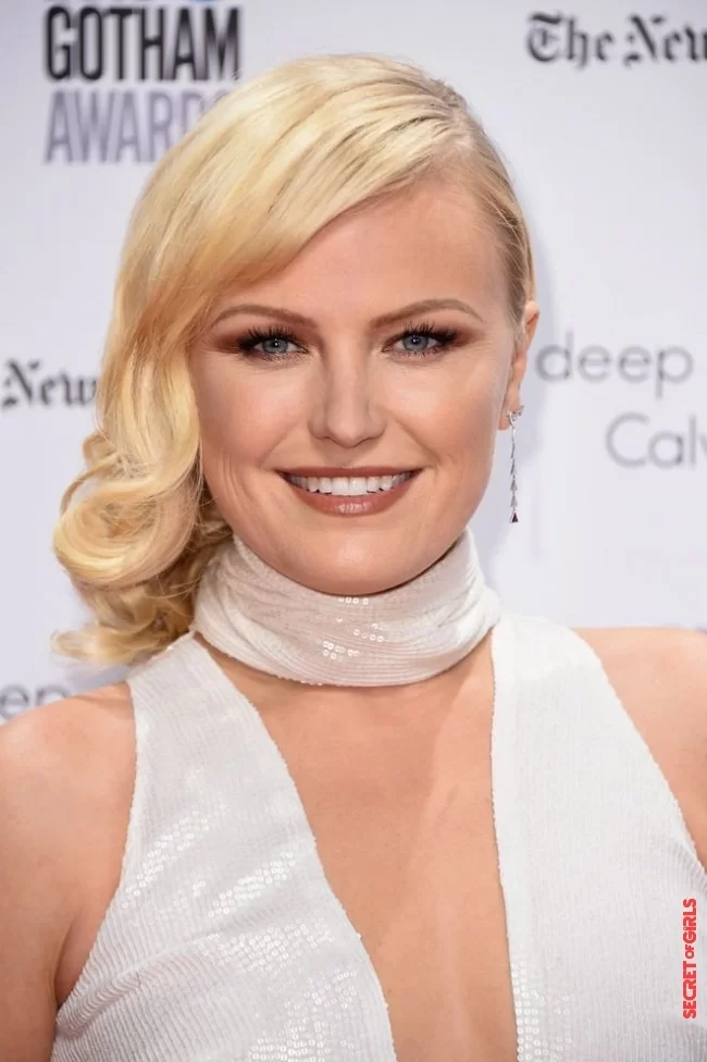 Malin Akerman | The most beautiful celebrity hairstyles to adopt for round faces