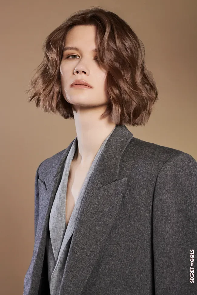 Hairstyle trend 2022: the square | 7 Hairstyles That We Will See Everywhere In 2022 According To Best Hairdressers