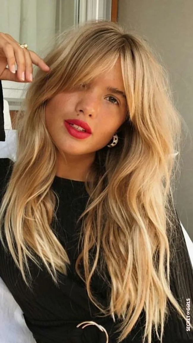 Curtain Bangs: How To Adopt This Trendy Hairstyle, Which Rejuvenates And Flatters All Face Shapes? | Curtain Bangs: How To Adopt This Trendy Hairstyle, Which Rejuvenates And Flatters All Face Shapes?