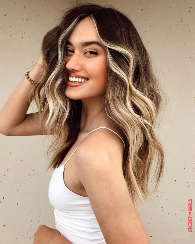 A `blond vanilla` | Balayage Blond: All Her Inspirations That Smell Good Summer, Spotted On Pinterest