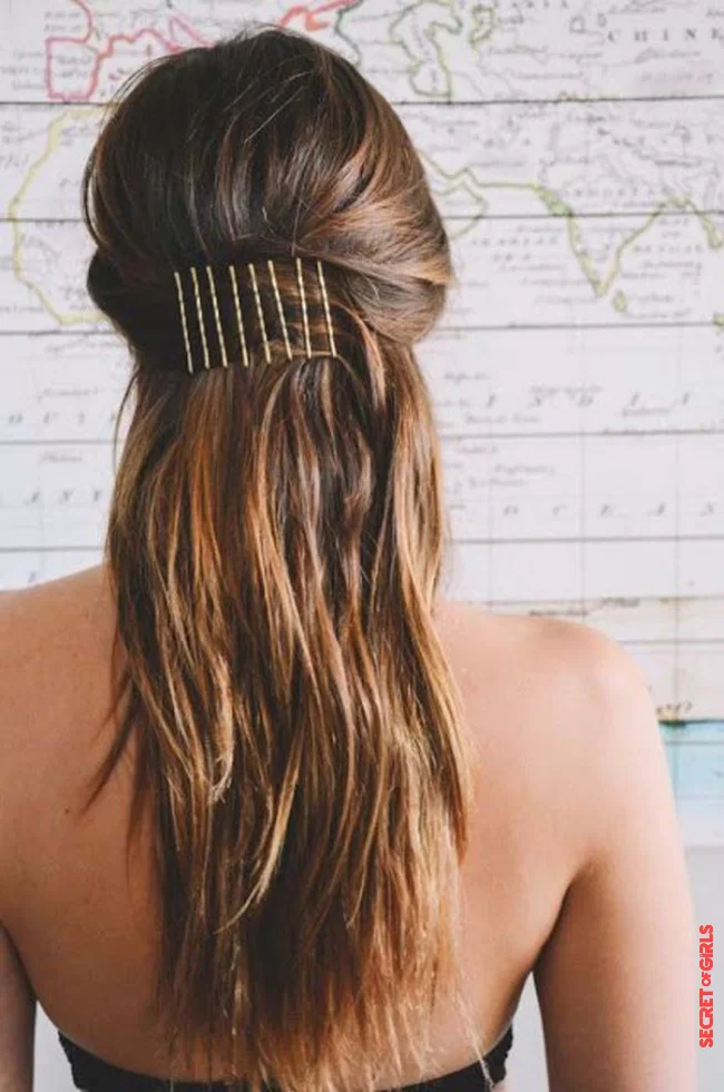 6. Bobby pins | These Quick Hairstyles Can Be Done In 60 Seconds