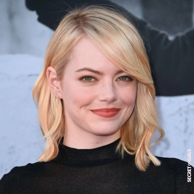 Long bob with side parting -&nbsp;Emma Stone | Best Hairstyles for Thin Hair
