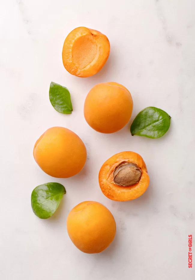 1. Apricots | Eczema Diet: These Foods Work Against Blemished Skin!