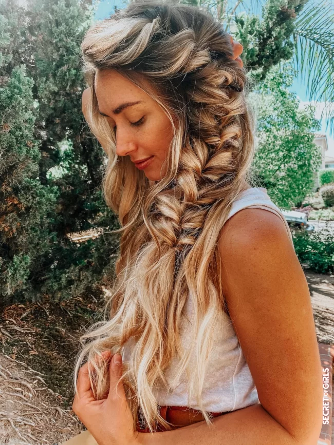 A wick of wheat ears as a wedding hairstyle | Wedding Hairstyles: All These Bohemian Braid Ideas Spotted On Pinterest