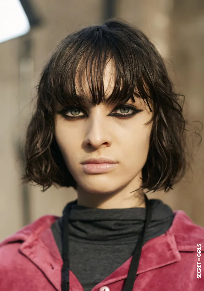 2. Bangs to the chin-length bob | Clear Line: Chin-Length Bob Is The Coolest Hairstyle Trend In Autumn 2023