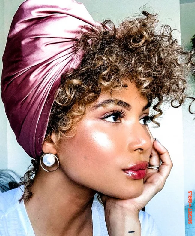 Hair in a turban | Hairstyle Trends Fall 2021: 12 Perfect Hairstyle Ideas For Curly Hair