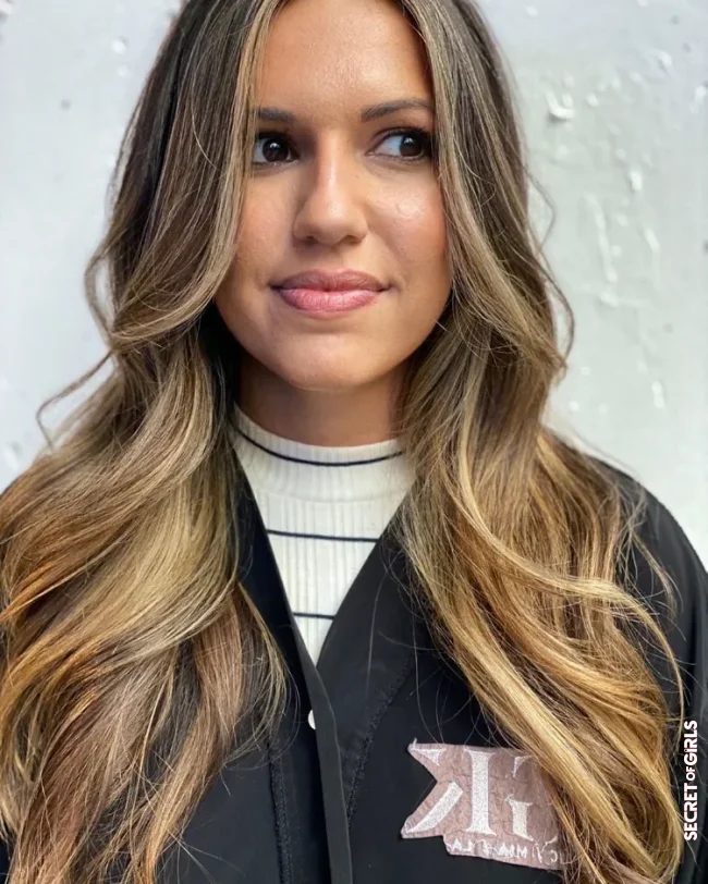 What is the difference between hair frosting and balayage? | Hair Frosting is The Coolest Hairstyle Trend of 2022