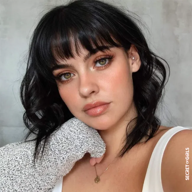 Wavy Bob: The trend hairstyle 2022 looks so chic! | Wavy Bob As A Hairstyle Trend For 2022