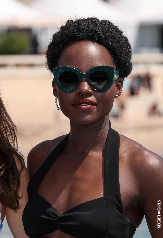 Lupita Nyongo'o | Best Curly Hairstyles Of The Stars - 24 Looks From Natural Frizz To Beach Waves