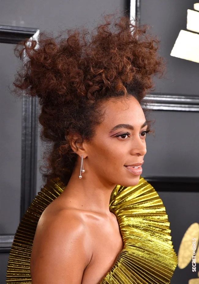 Solange | Best Curly Hairstyles Of The Stars - 24 Looks From Natural Frizz To Beach Waves