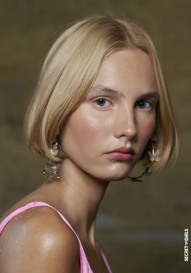 Mid-Length Bob is The Bob Hairstyle for When You can't Decide