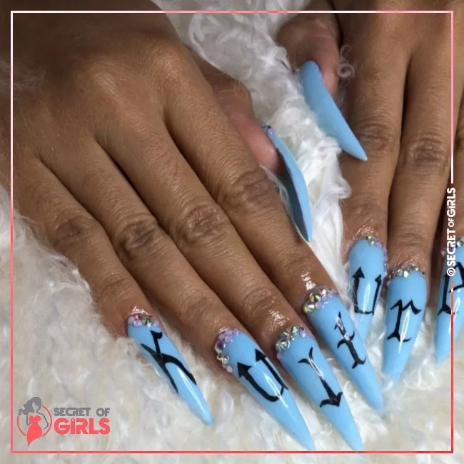 Cardi B | The Best Celebrity Nails - Manicures of 2020