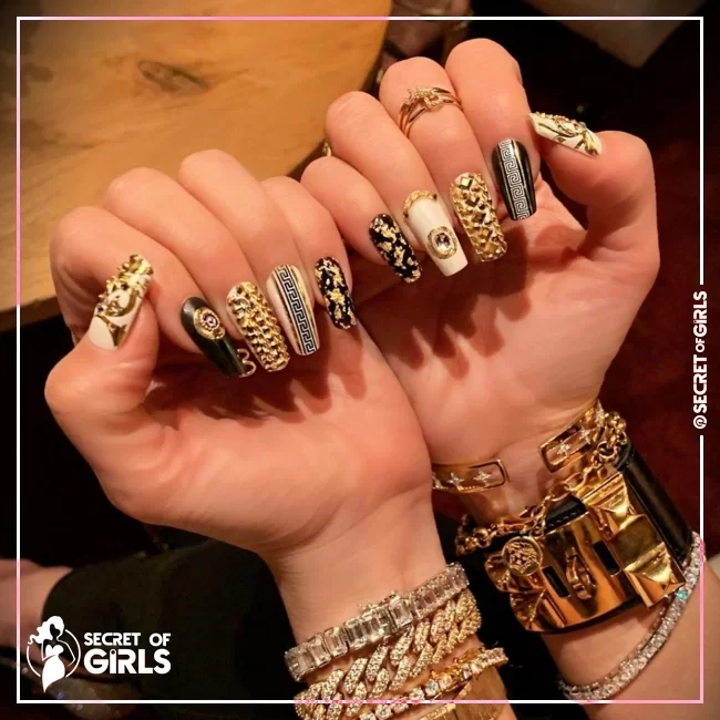 Jennifer Lopez | The Best Celebrity Nails - Manicures of 2020