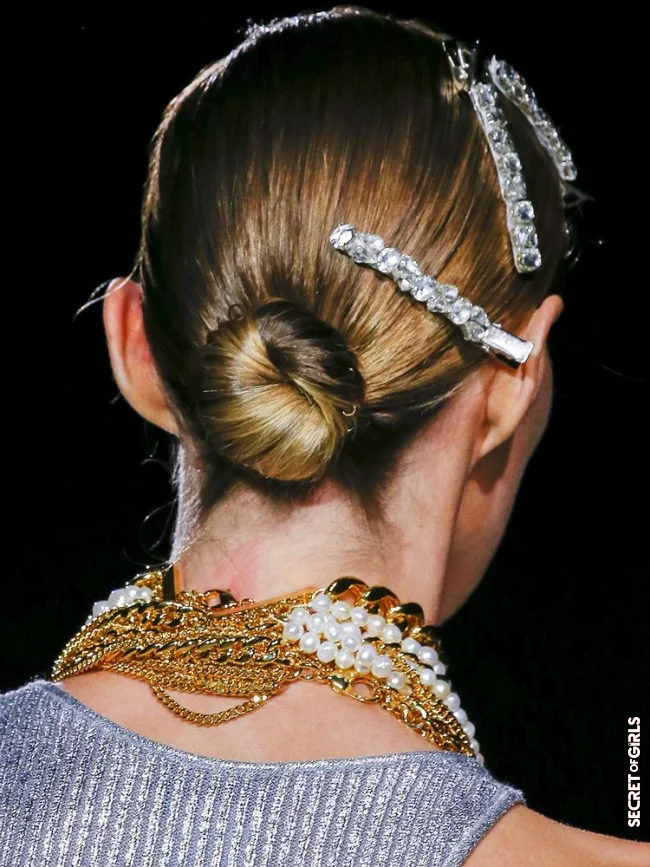 2. Hairstyle trend for spring 2022: Ballerina knots | Runway Hair: New Hairstyle Trends For Spring 2023