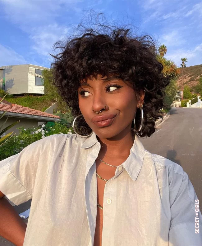 Shaggy bob looks especially cool on natural curls | Do You Fancy Short Hair? These Bob Hairstyles Are Trending In Summer 2023