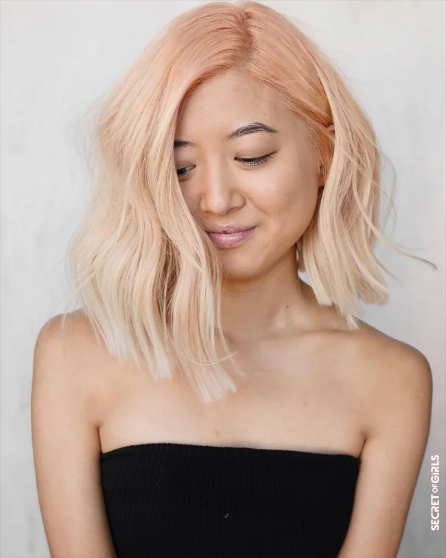 Peach Platinum Is The Most Beautiful Hair Color For Blonde Hair In Winter 2023