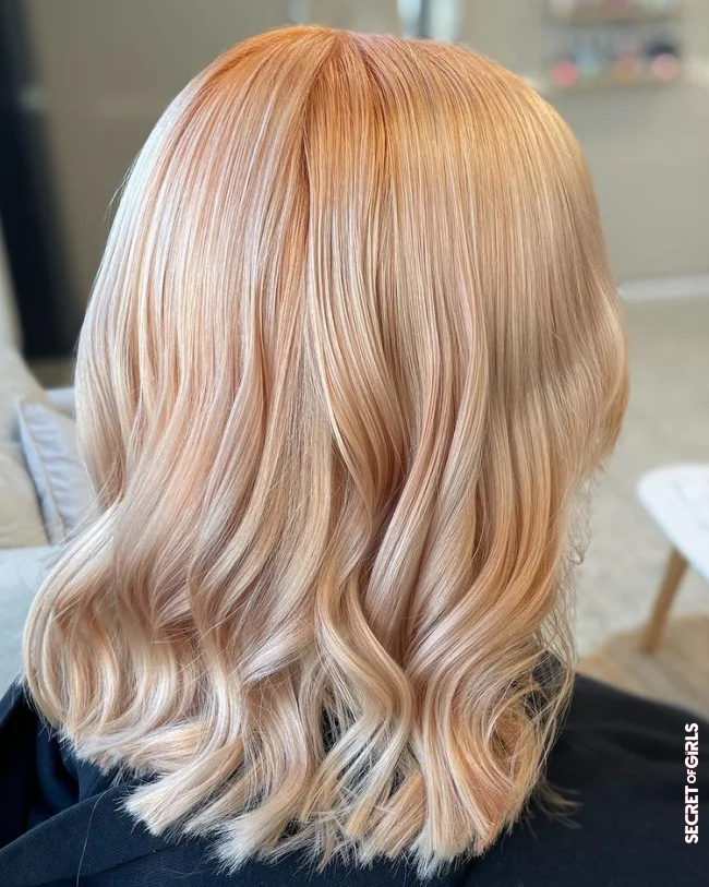 DIY or hair color from a professional? The hairstyle trend of winter 2021 will be colored Peach Platinum | Peach Platinum Is The Most Beautiful Hair Color For Blonde Hair In Winter 2021/2022