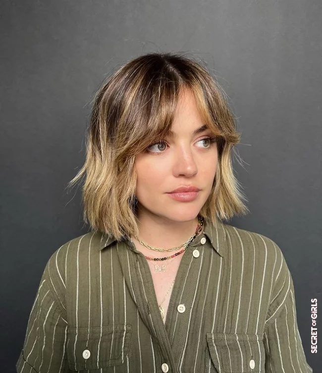 Trend hairstyle for short hair 2022: Lucy Hale's short bob with bangs | Trend Hairstyle For Short Hair 2023: Lucy Hale's Short Bob with Bangs