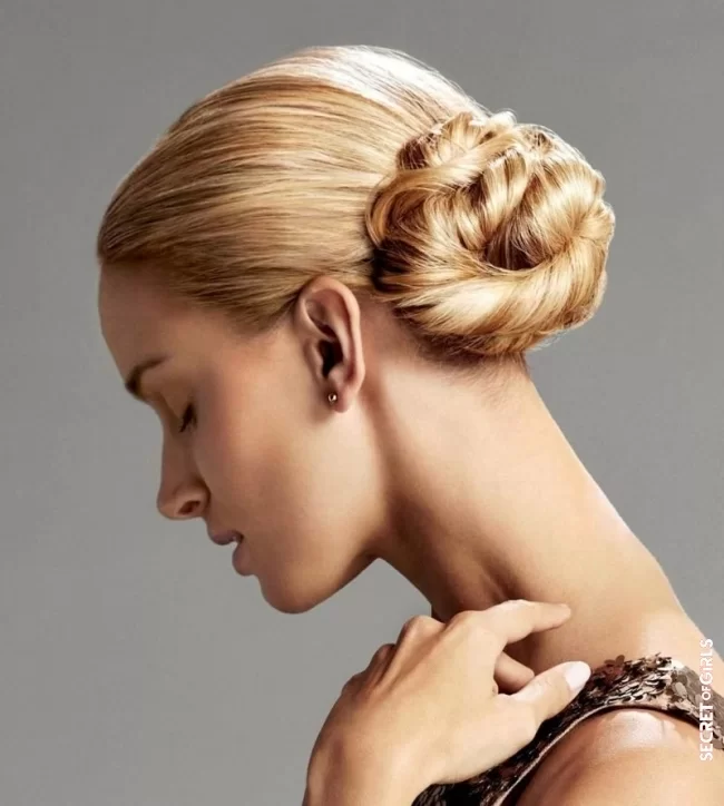 Easy updos that you can get in just 5 minutes