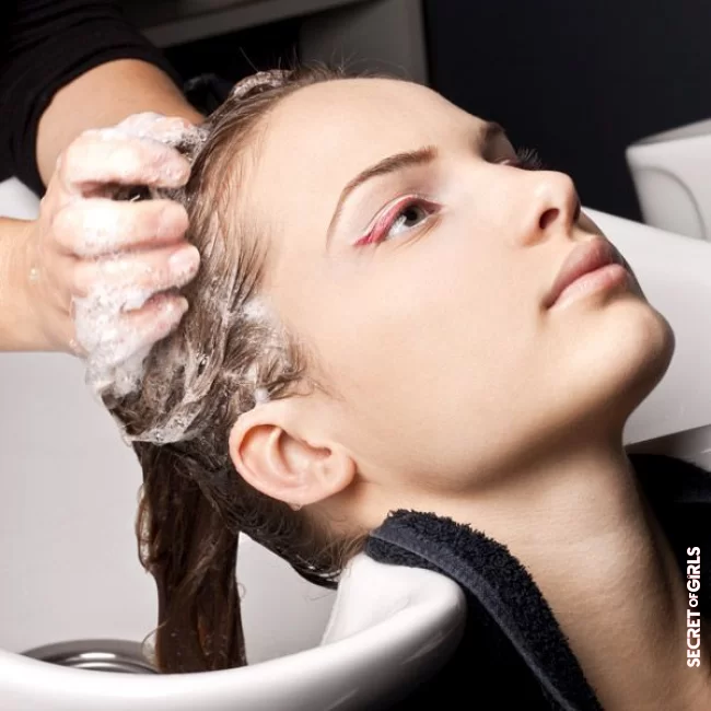 Take care of yourself at the hairdresser | 40 Tips To Take Care Of Your Hair