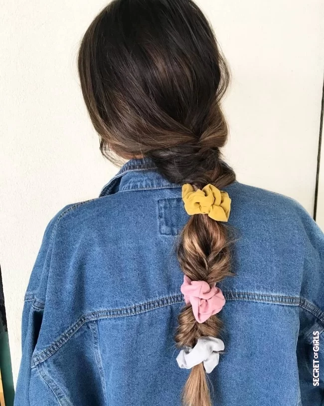Scrunchie and braided hairstyles: classic or freaky? | Hair tie trends: These are the most beautiful hairstyles with a scrunchie