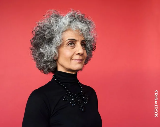 60-year-old woman haircut idea with gray hair | Gray Hair: Best Ideas For Haircuts After 60